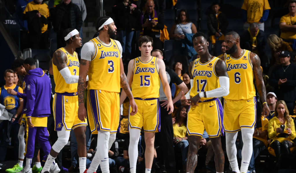 >Los Angeles Lakers